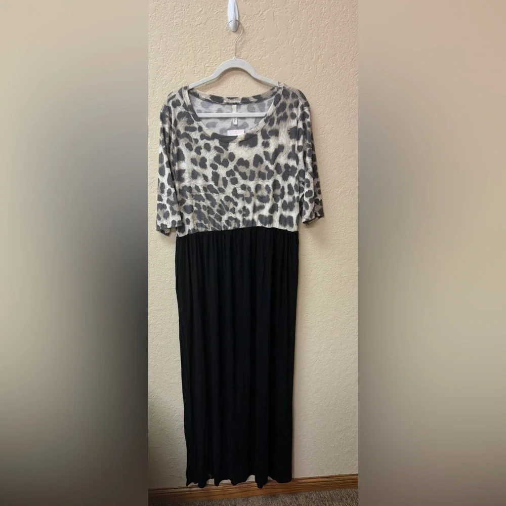 Leopard Colorblock Maxi Dress - Picture 1 of 4